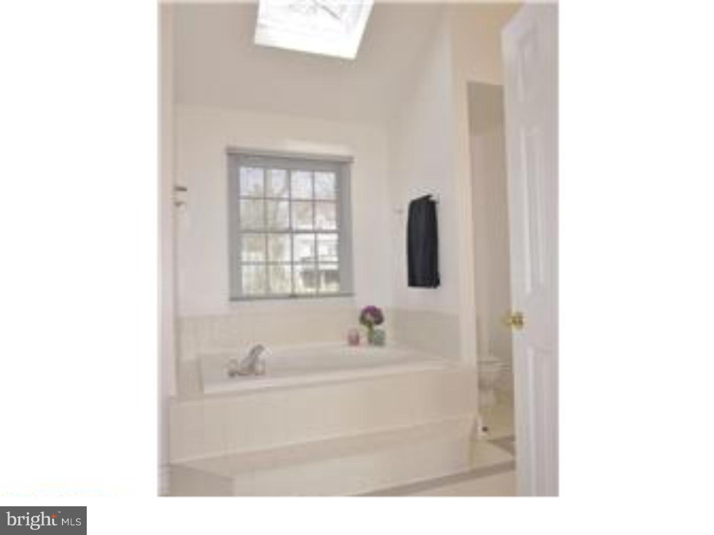 1 Lighthouse Road Wilmington, DE 19809 - Photo 15 of 25 Master Bathroom