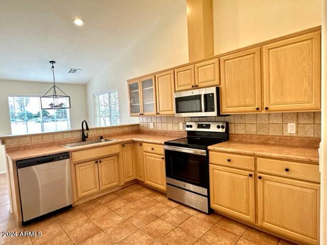 1387 Arcadia Drive Globe, AZ 85501 - Photo 10 of 29 IMG_2026