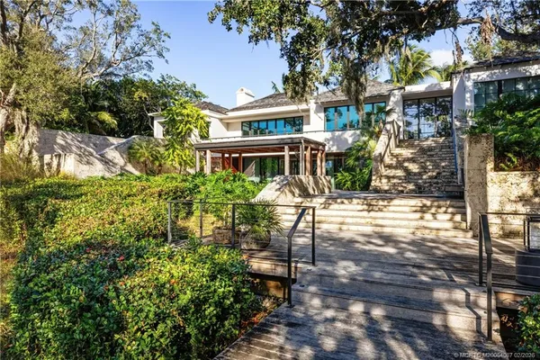 $23,500,000 | 109 South River Road, Stuart, FL 34996