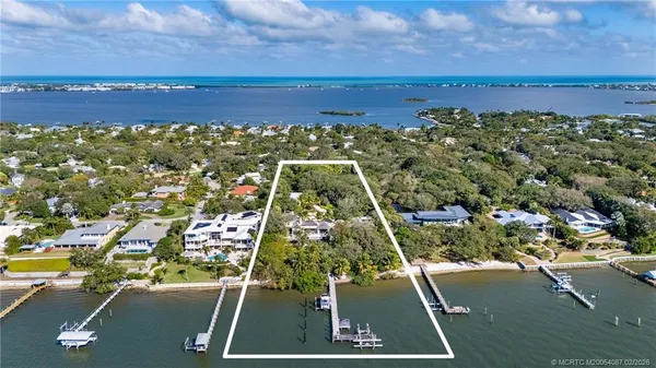 $23,500,000 | 109 South River Road, Stuart, FL 34996