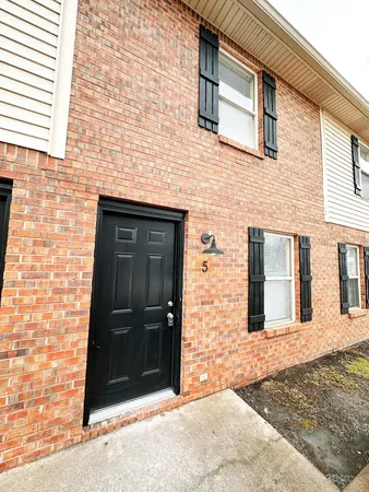 $1,050 | 108 Coyote Court, Unit 5, Clarksville, TN 37043
