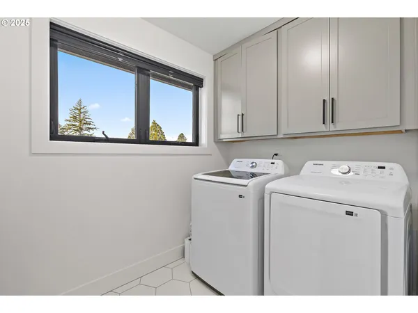 $874,000 | 37802 Southeast Olson Street, Sandy, OR 97055