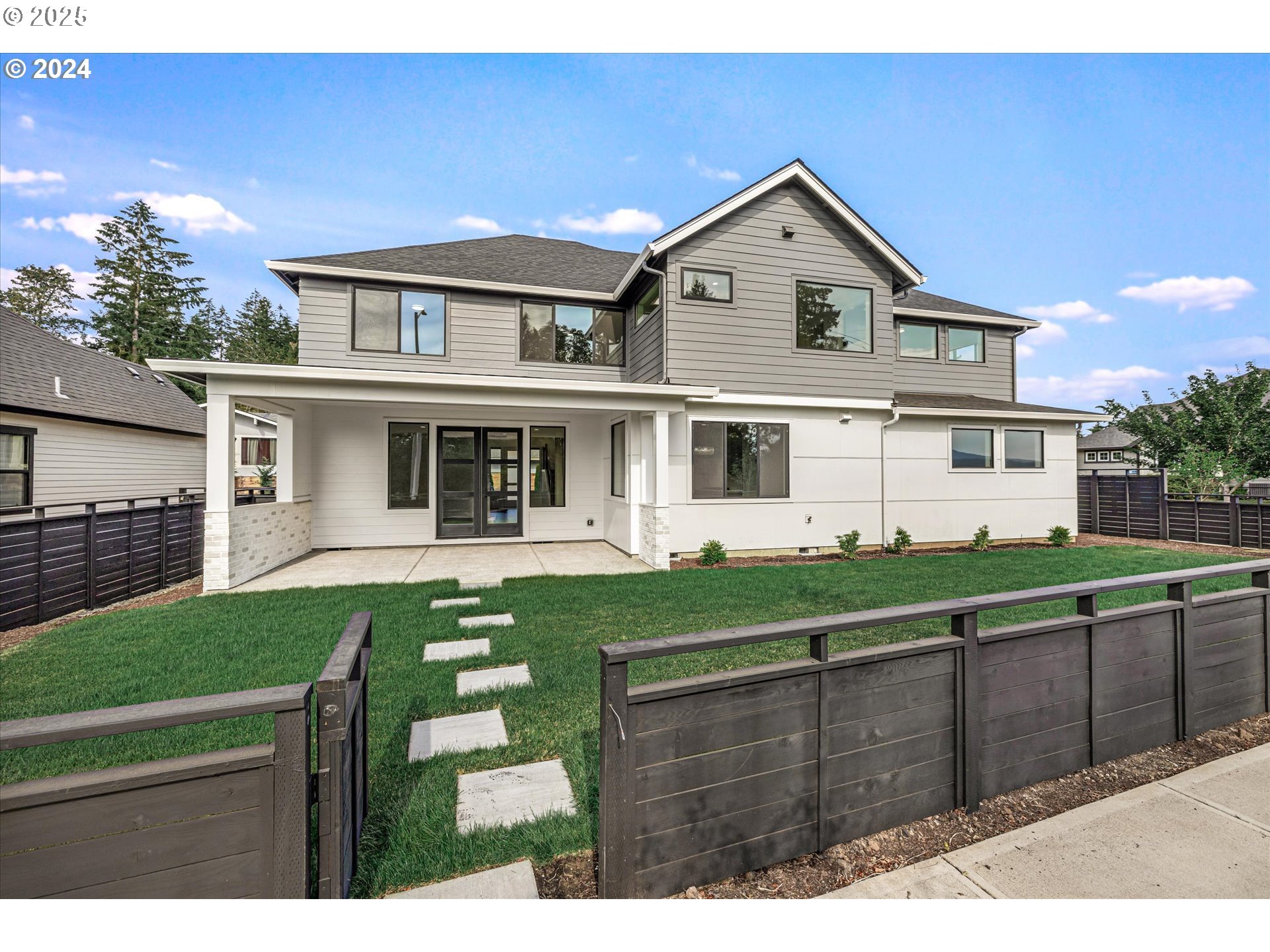 37802 Southeast Olson Street Sandy, OR 97055 - Photo 47 of 48 a front view of a house with garden
