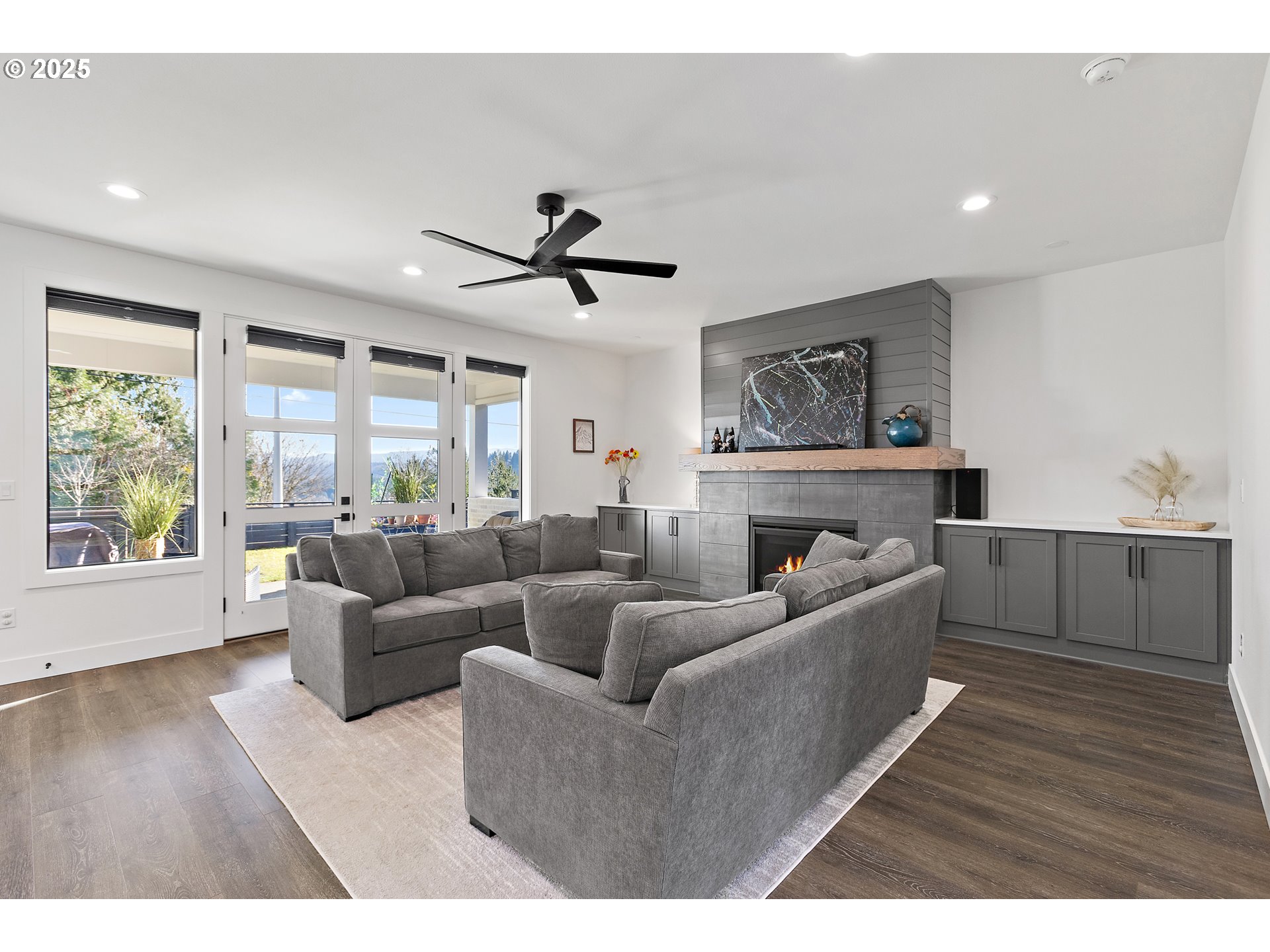 37802 Southeast Olson Street Sandy, OR 97055 - Photo 6 of 48 a living room with furniture and a large window