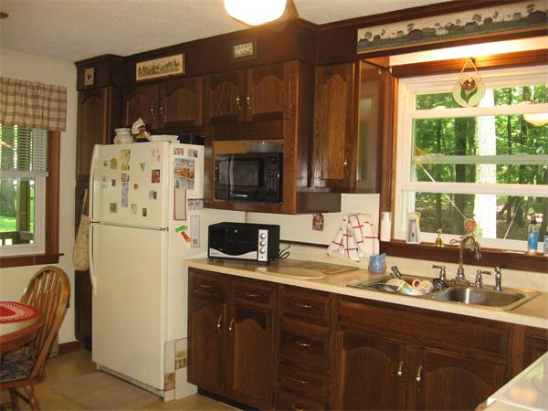 83 Wyben Road Westfield, MA 01085 - Photo 4 of 20