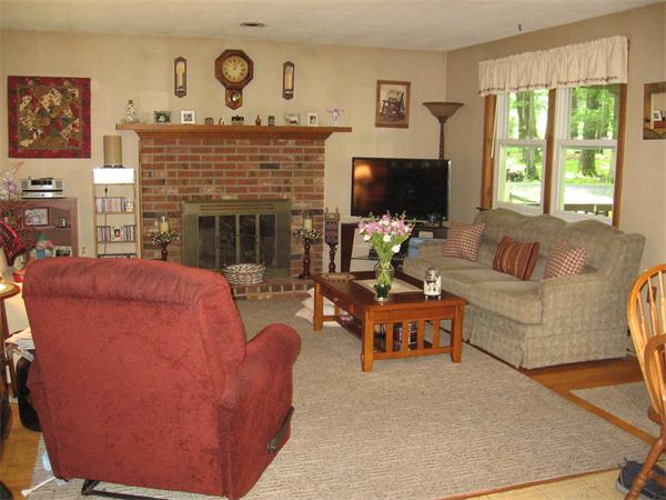 83 Wyben Road Westfield, MA 01085 - Photo 8 of 20