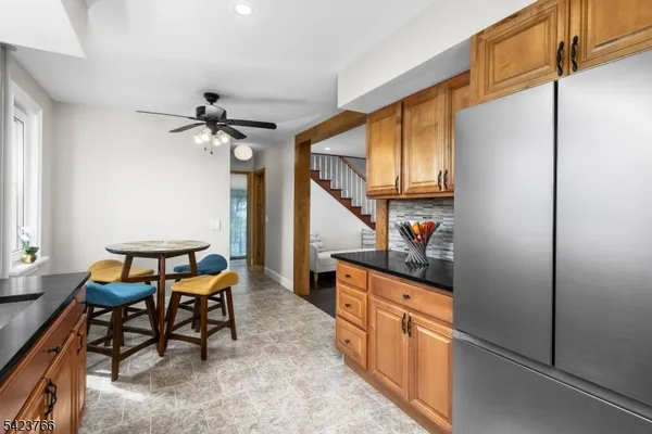 $520,000 | 6 Lakeview Terrace, Stanhope, NJ 07874