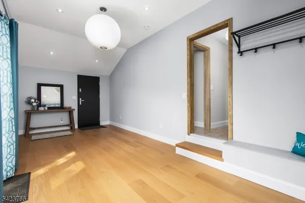 $520,000 | 6 Lakeview Terrace, Stanhope, NJ 07874