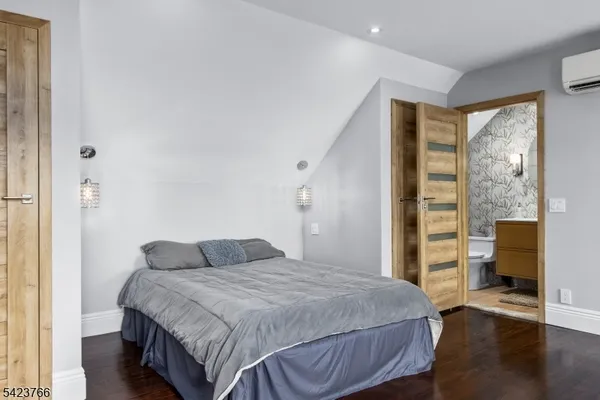 $520,000 | 6 Lakeview Terrace, Stanhope, NJ 07874