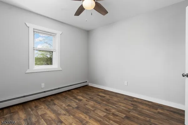 $520,000 | 6 Lakeview Terrace, Stanhope, NJ 07874