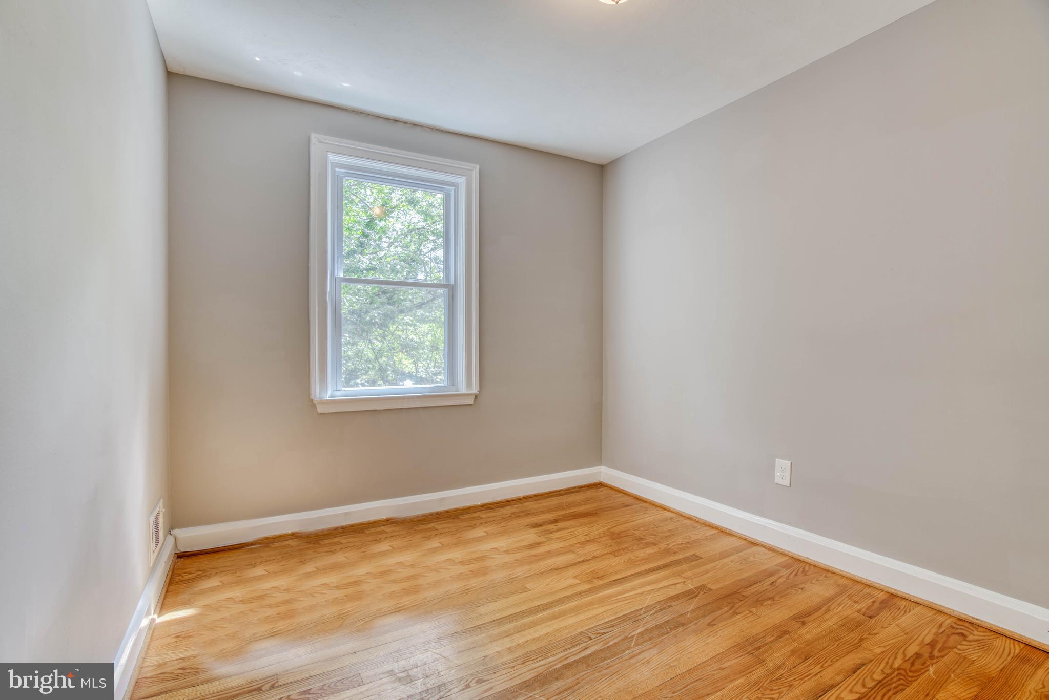 1665 Mussula Road Towson, MD 21286 - Photo 13 of 35