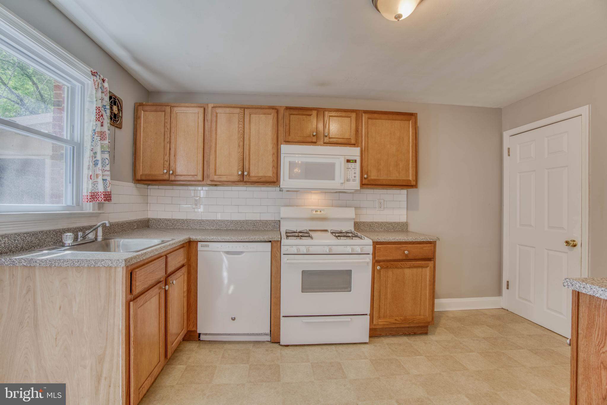 1665 Mussula Road Towson, MD 21286 - Photo 9 of 35