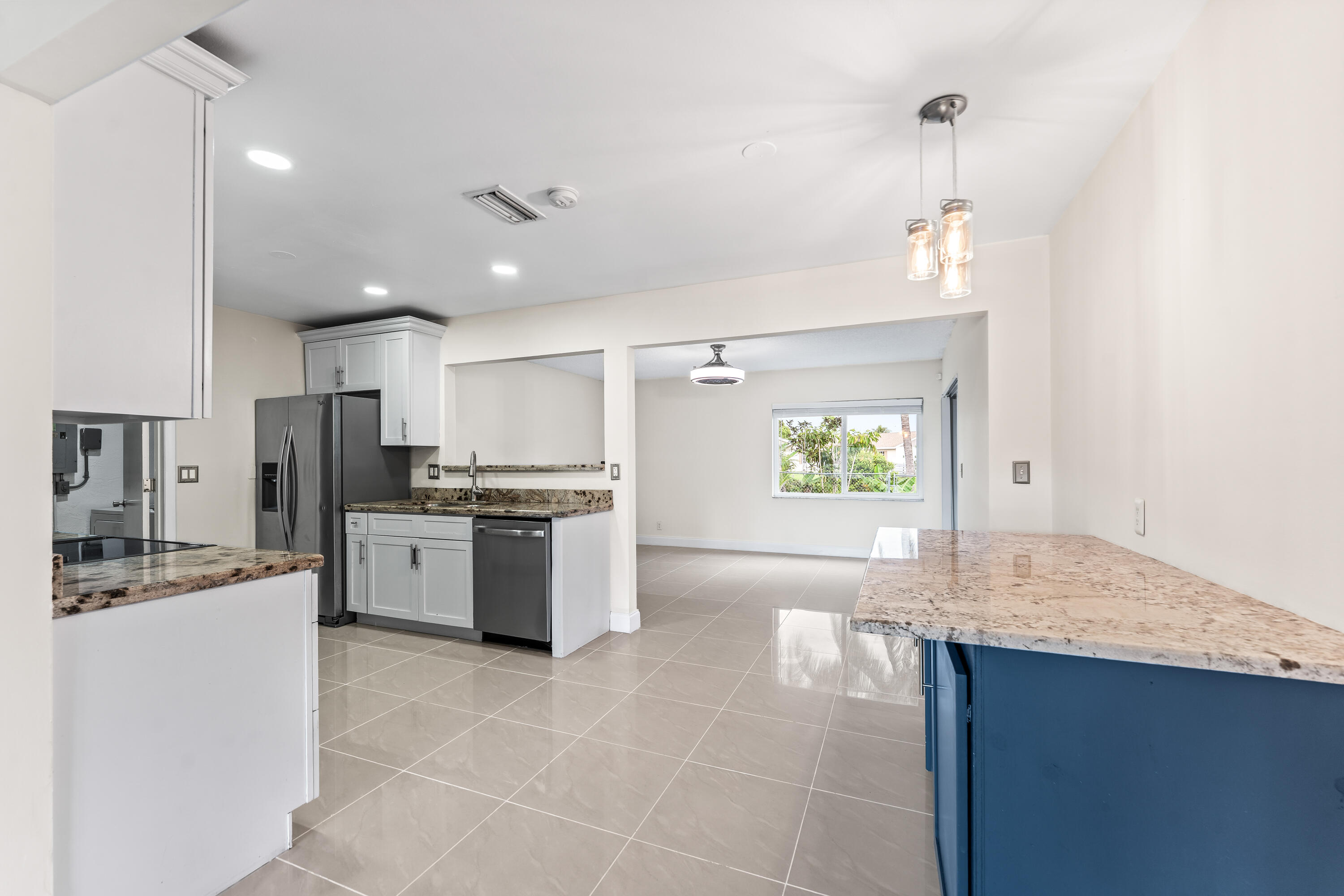 18443 Ruffian Way Boca Raton, FL 33496 - Photo 6 of 35 Open Concent Kitchen