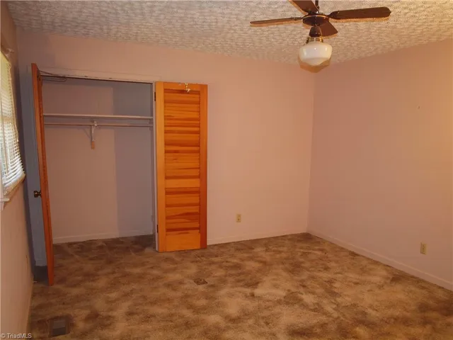 $269,900 | 206 Oak Leaf Road, Asheboro, NC 27205