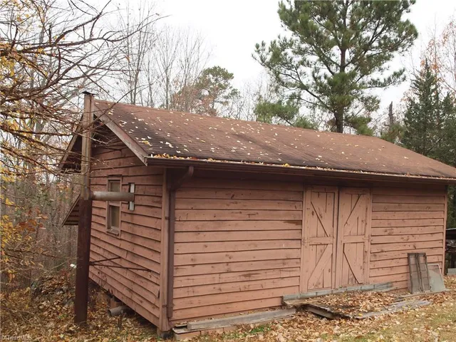 $269,900 | 206 Oak Leaf Road, Asheboro, NC 27205