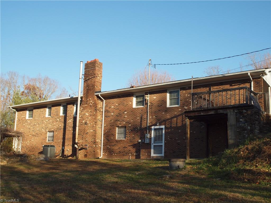 206 Oak Leaf Road Asheboro, NC 27205 - Photo 30 of 30 Rear view
