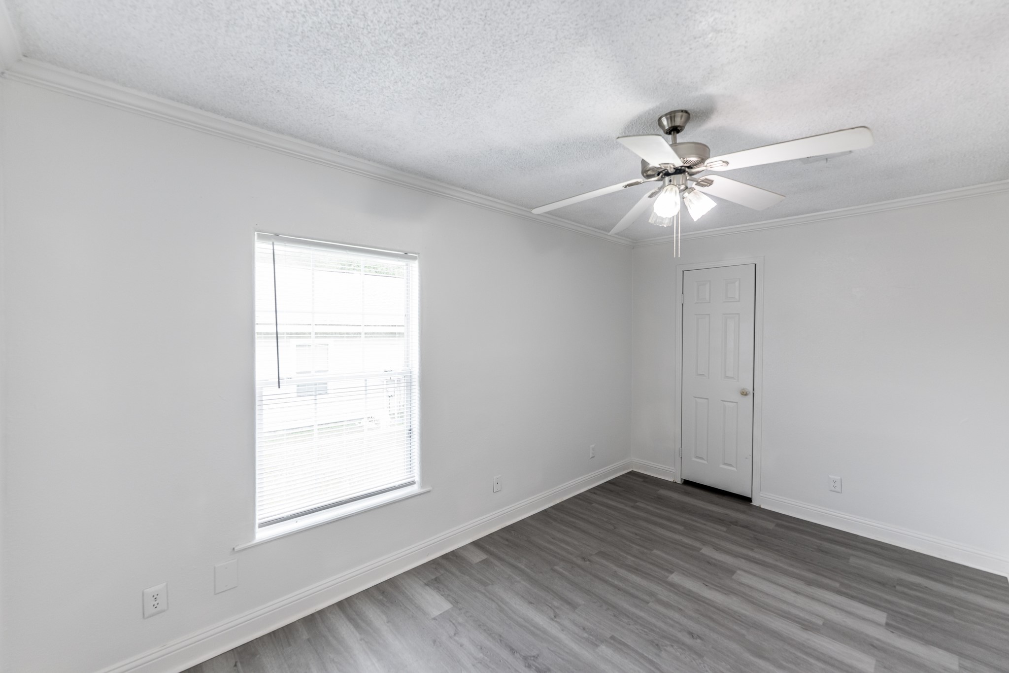 130 Varsity Drive Huntsville, TX 77340 - Photo 20 of 22 Photos show typical layout and finishes; actual unit may vary.