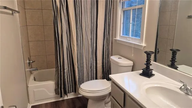 $1,490 | 294 East Burns Court Southwest, Unit D, Marietta, GA 30008