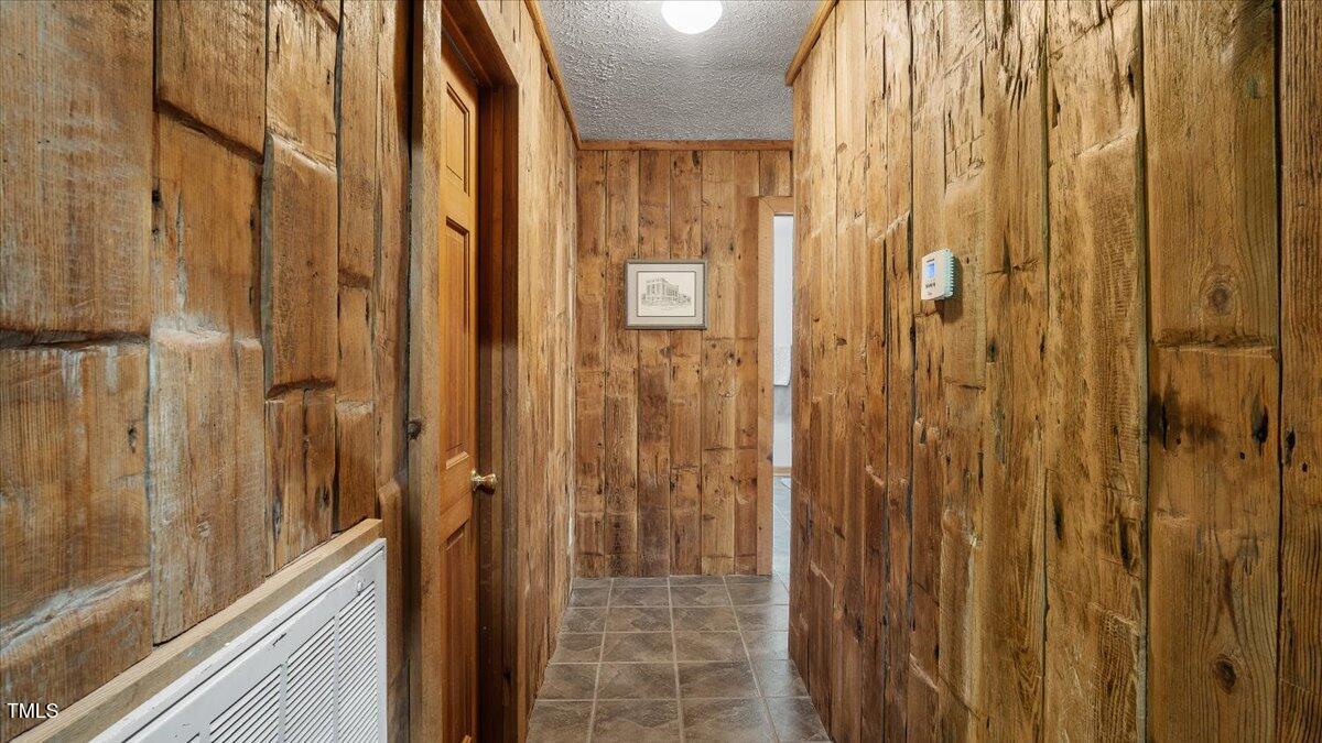 424 Roy Carver Road Semora, NC 27343 - Photo 20 of 68 14-424 Roy Caver Rd Finished (14 of 63)