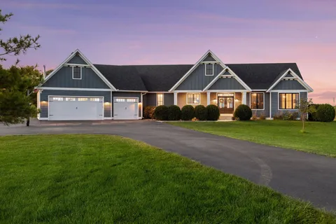 $1,450,000 | 8182 Waterset Circle, Mound, MN 55364