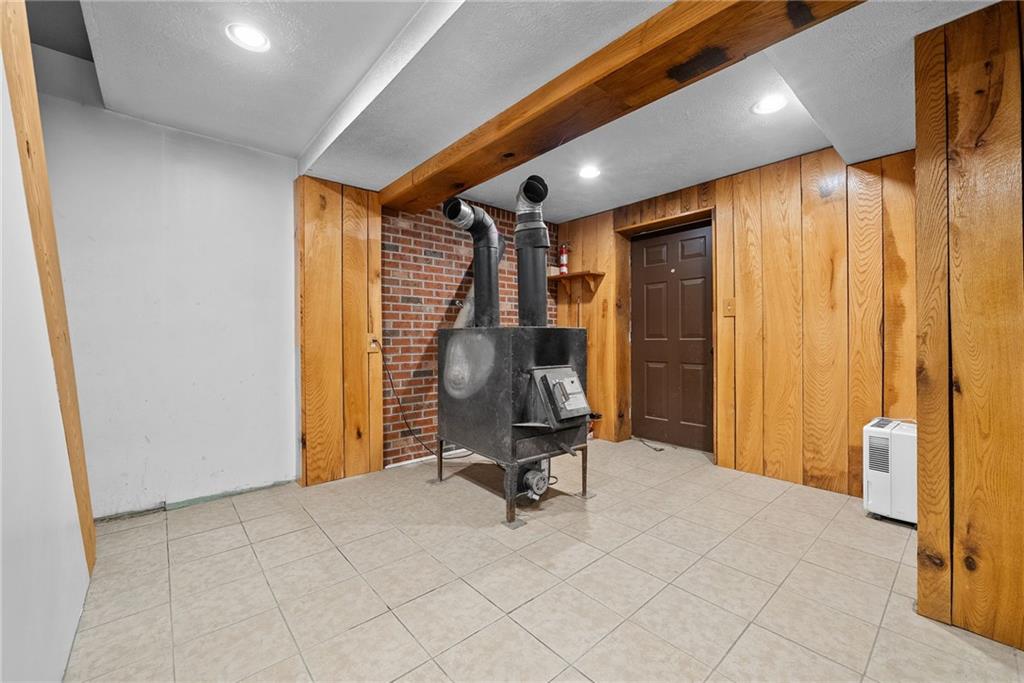 573 Shaffer Road Hookstown, PA 15050 - Photo 24 of 41 a view of a livingroom with workspace and a window