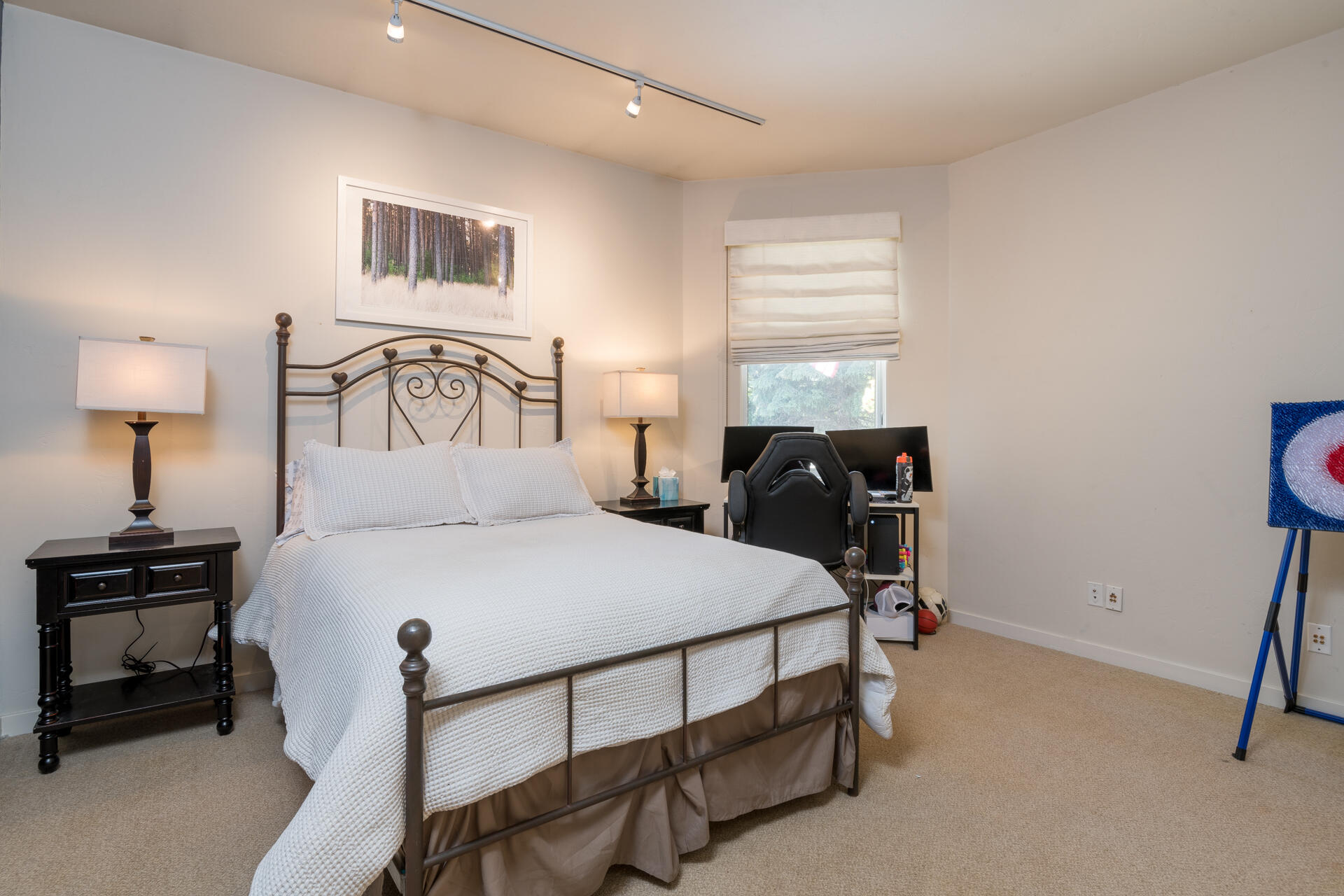 1621 2nd Avenue North Hailey, ID 83333 - Photo 18 of 32 Guest Bedroom 1