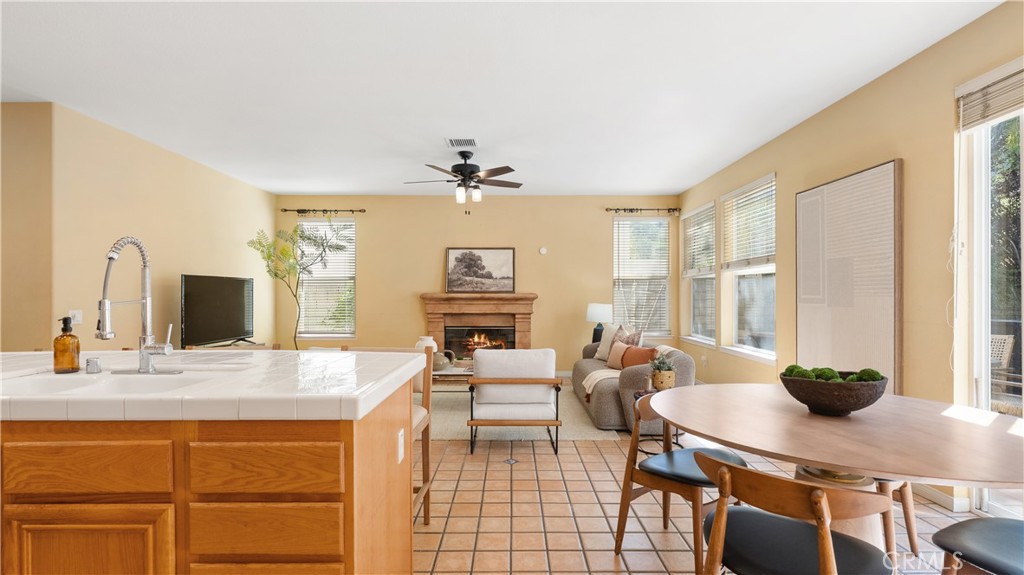 26009 Twain Place Stevenson Ranch, CA 91381 - Photo 15 of 37