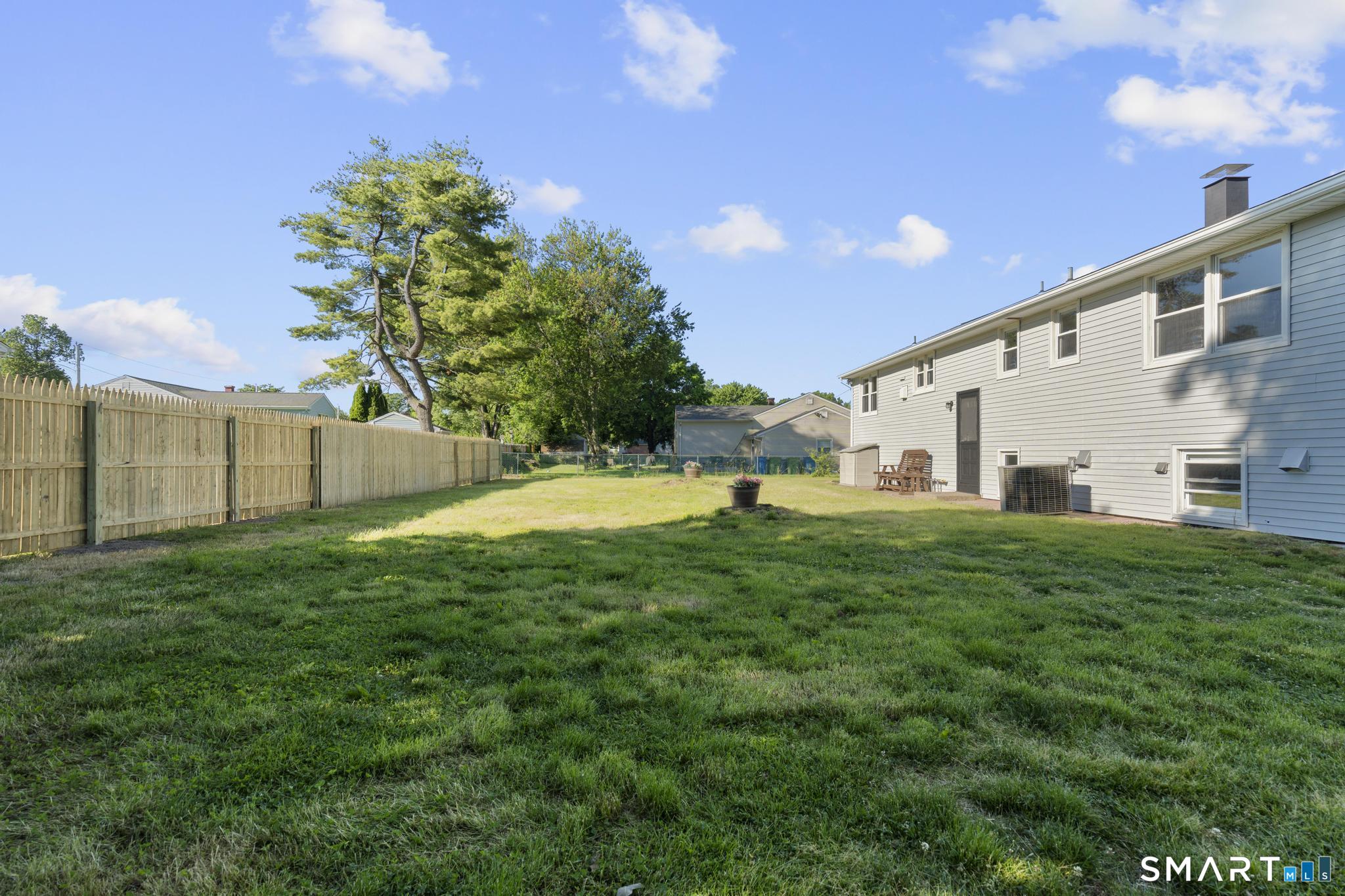 47 Williamson Road Hamden, CT 06517 - Photo 33 of 35