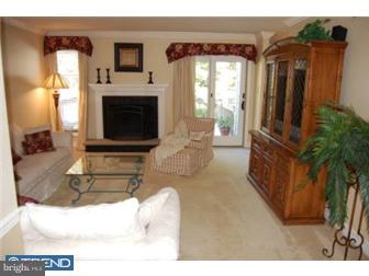 41 Harrison Road East West Chester, PA 19380 - Photo 3 of 12 Living Room