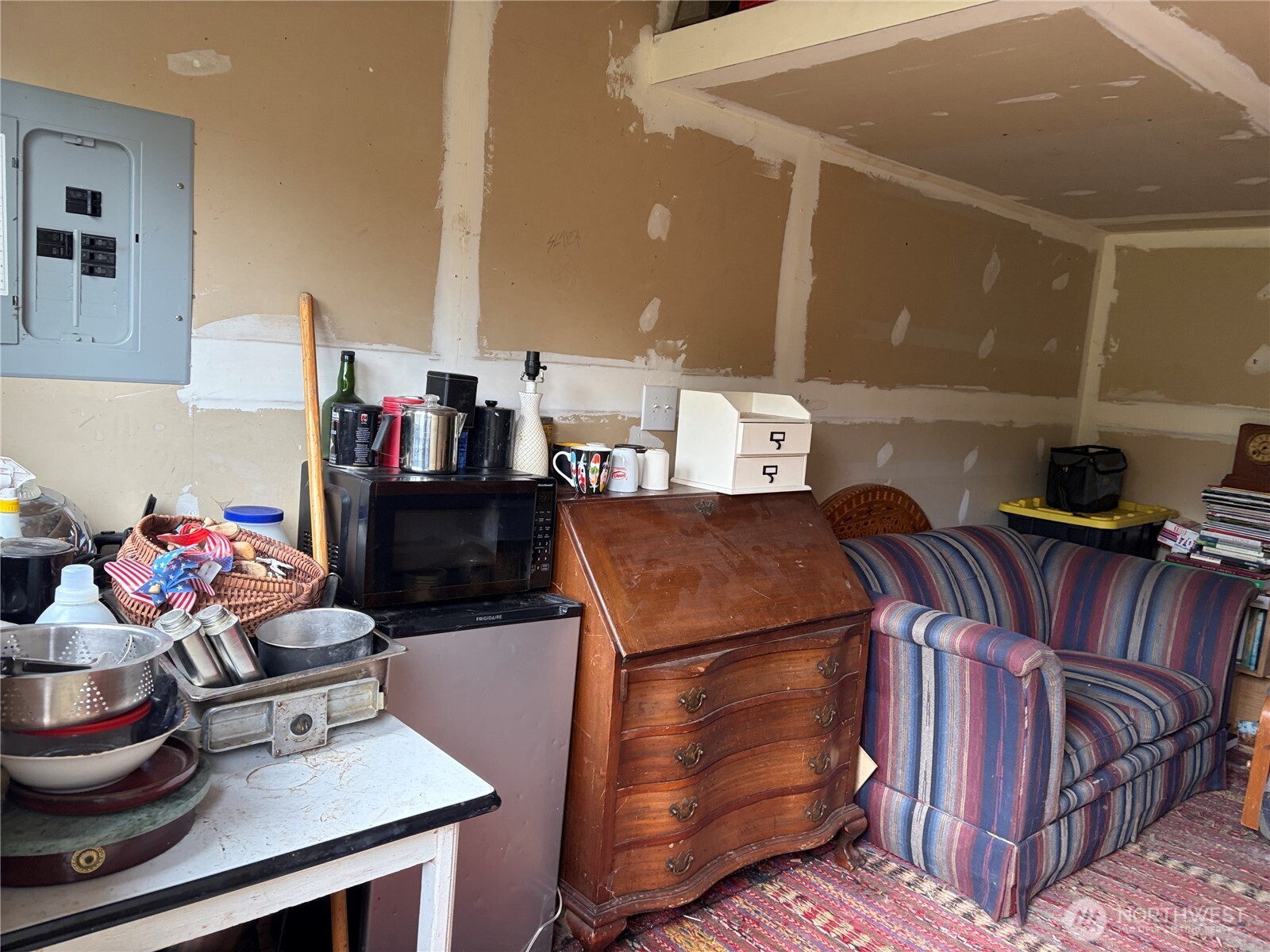156 Whitney Road Quilcene, WA 98376 - Photo 6 of 36 a living room with furniture and wooden floor