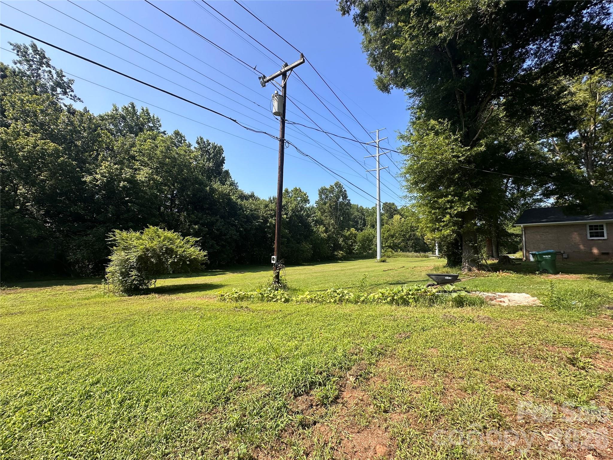 5836 Lebanon Road Charlotte, NC 28227 - Photo 7 of 8