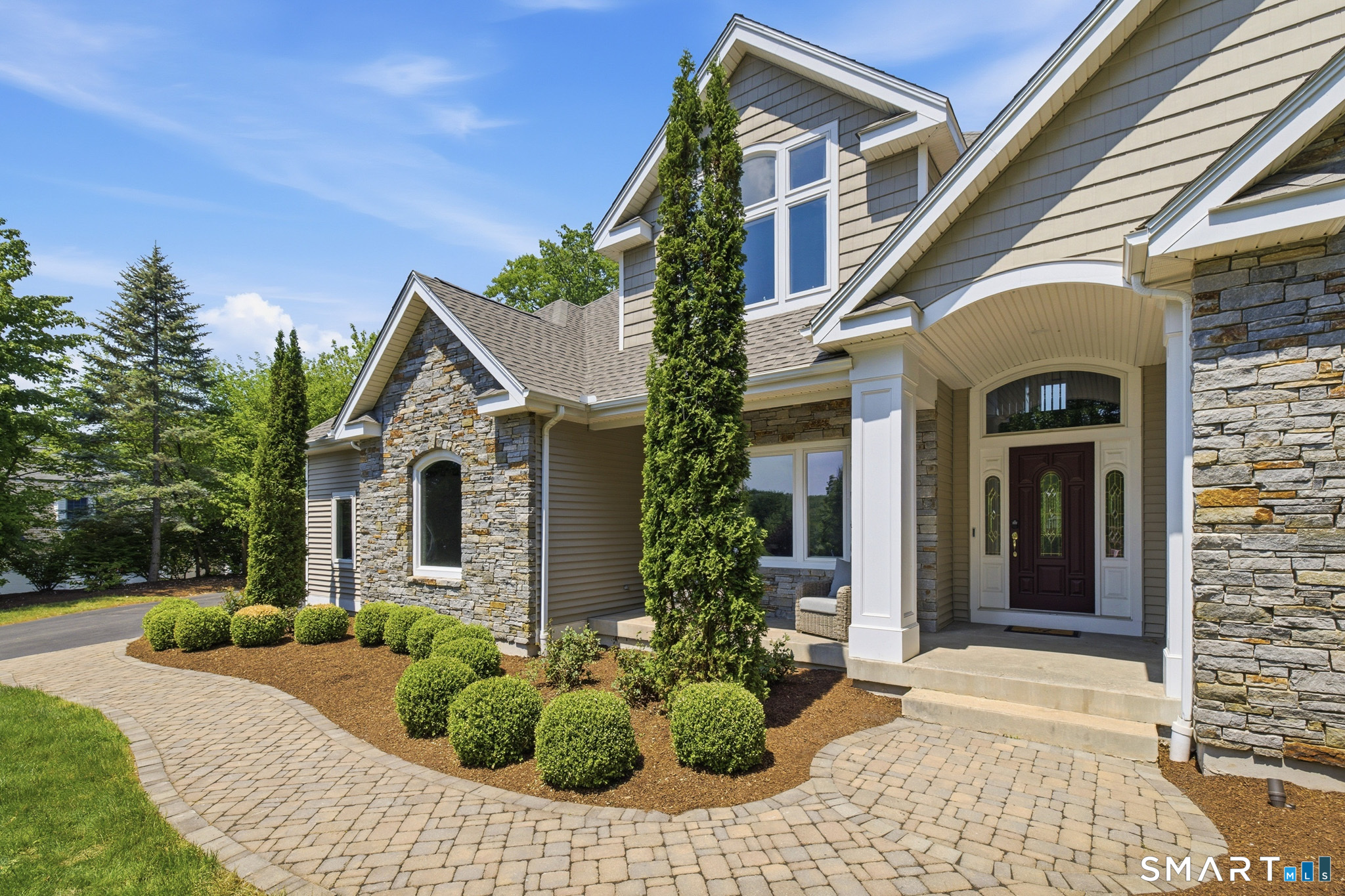 7 Hunters Ridge Rocky Hill, CT 06067 - Photo 2 of 38