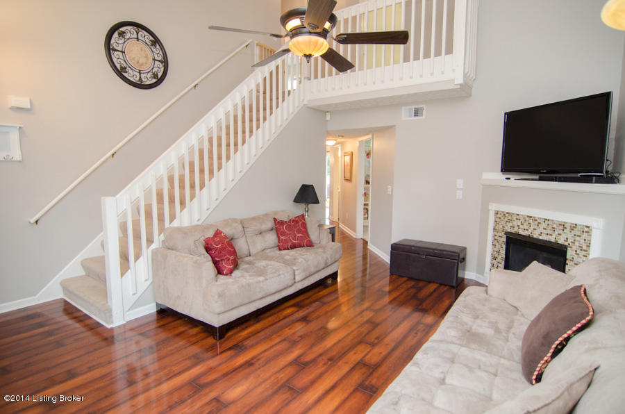 11014 St Rene Road Louisville, KY 40299 - Photo 4 of 34 Beautiful Floors