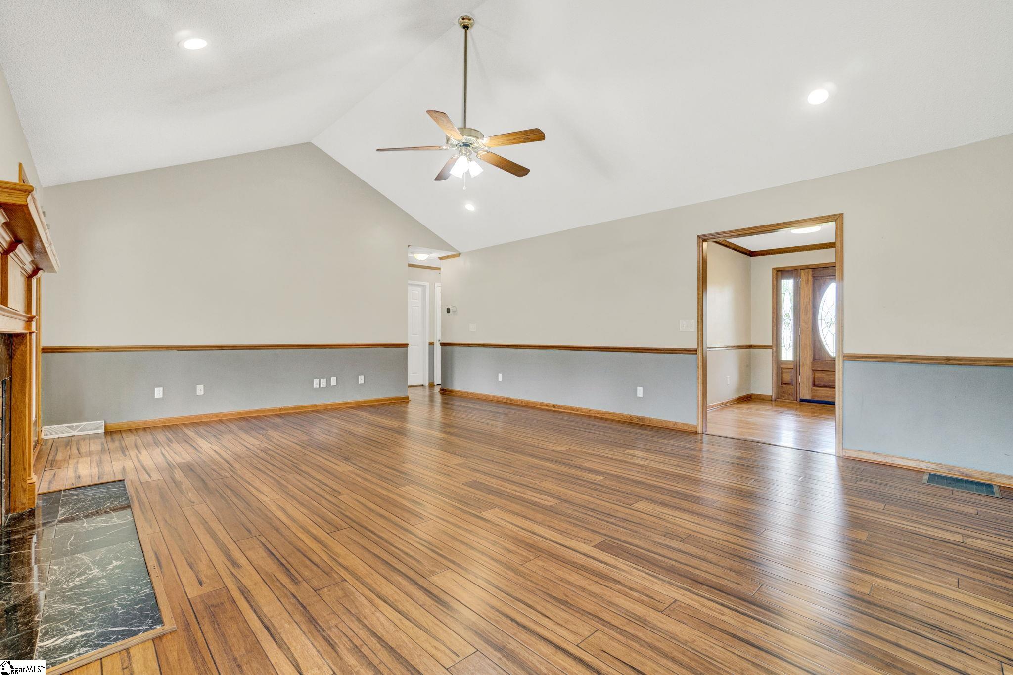 506 Silver Ridge Drive Greer, SC 29651 - Photo 14 of 41 Gallery Image 14