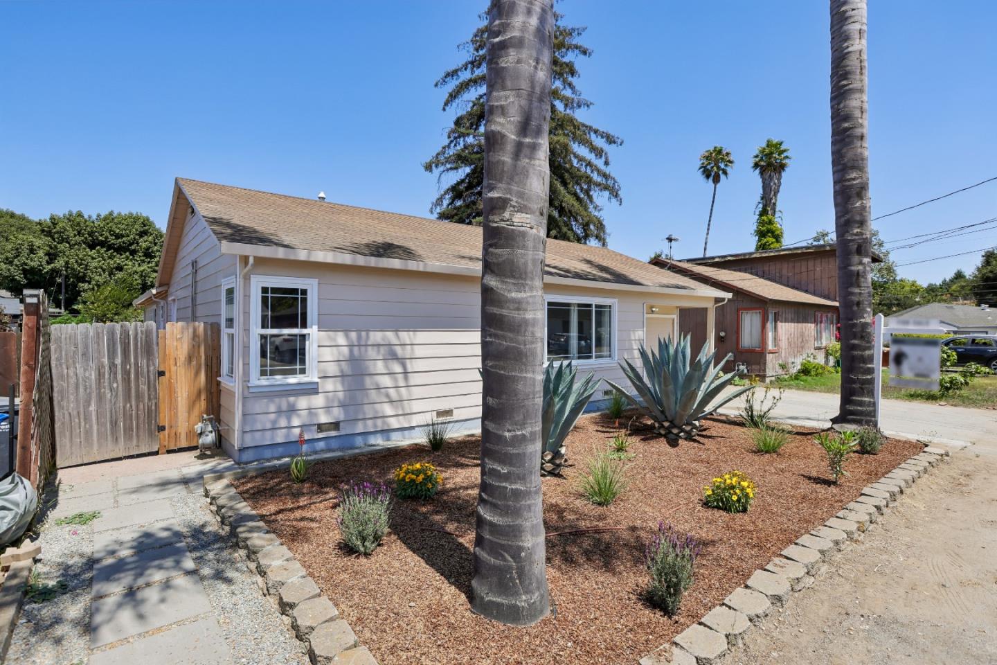 12 Taylor Road Watsonville, CA 95076 - Photo 4 of 65 Gallery Image 4