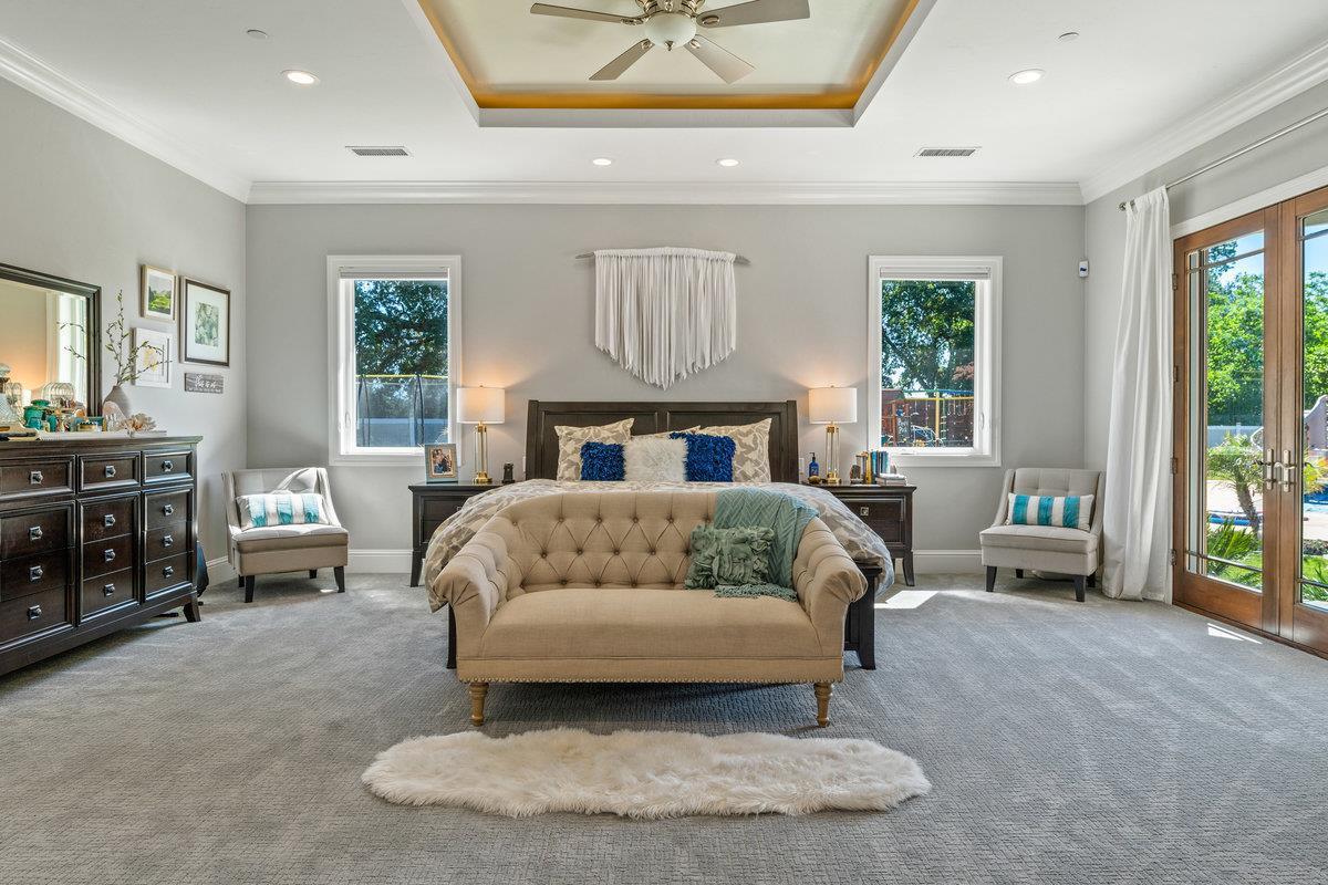 2165 West Biggs Gridley Road Gridley, CA 95948 - Photo 47 of 98 a bedroom with a bed and window