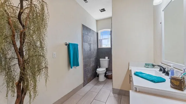 $350,000 | 327 Pendergraft Road, Noel, MO 64854