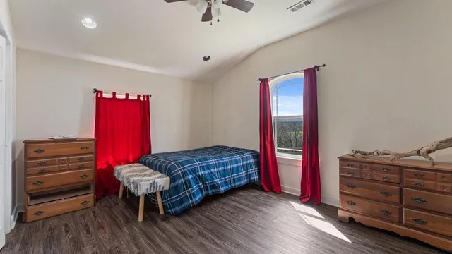 $350,000 | 327 Pendergraft Road, Noel, MO 64854