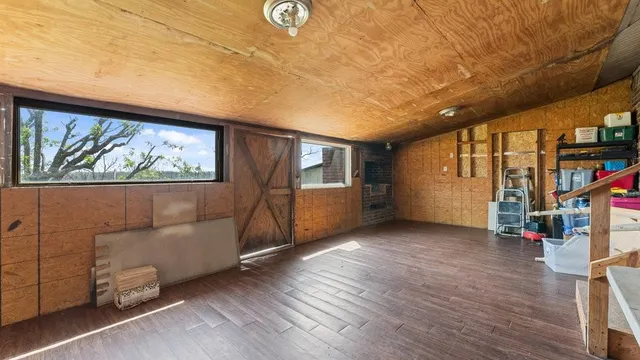 $350,000 | 327 Pendergraft Road, Noel, MO 64854