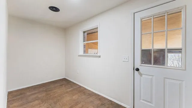 $350,000 | 327 Pendergraft Road, Noel, MO 64854