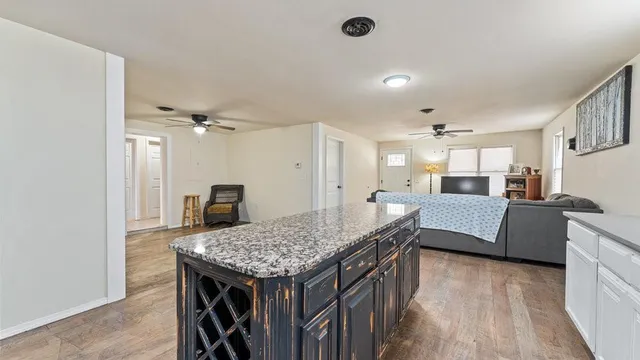 $350,000 | 327 Pendergraft Road, Noel, MO 64854