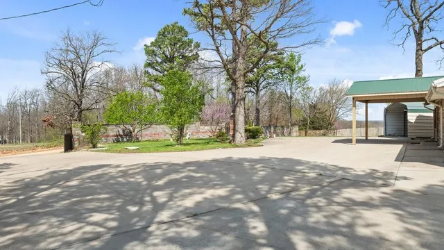 $350,000 | 327 Pendergraft Road, Noel, MO 64854