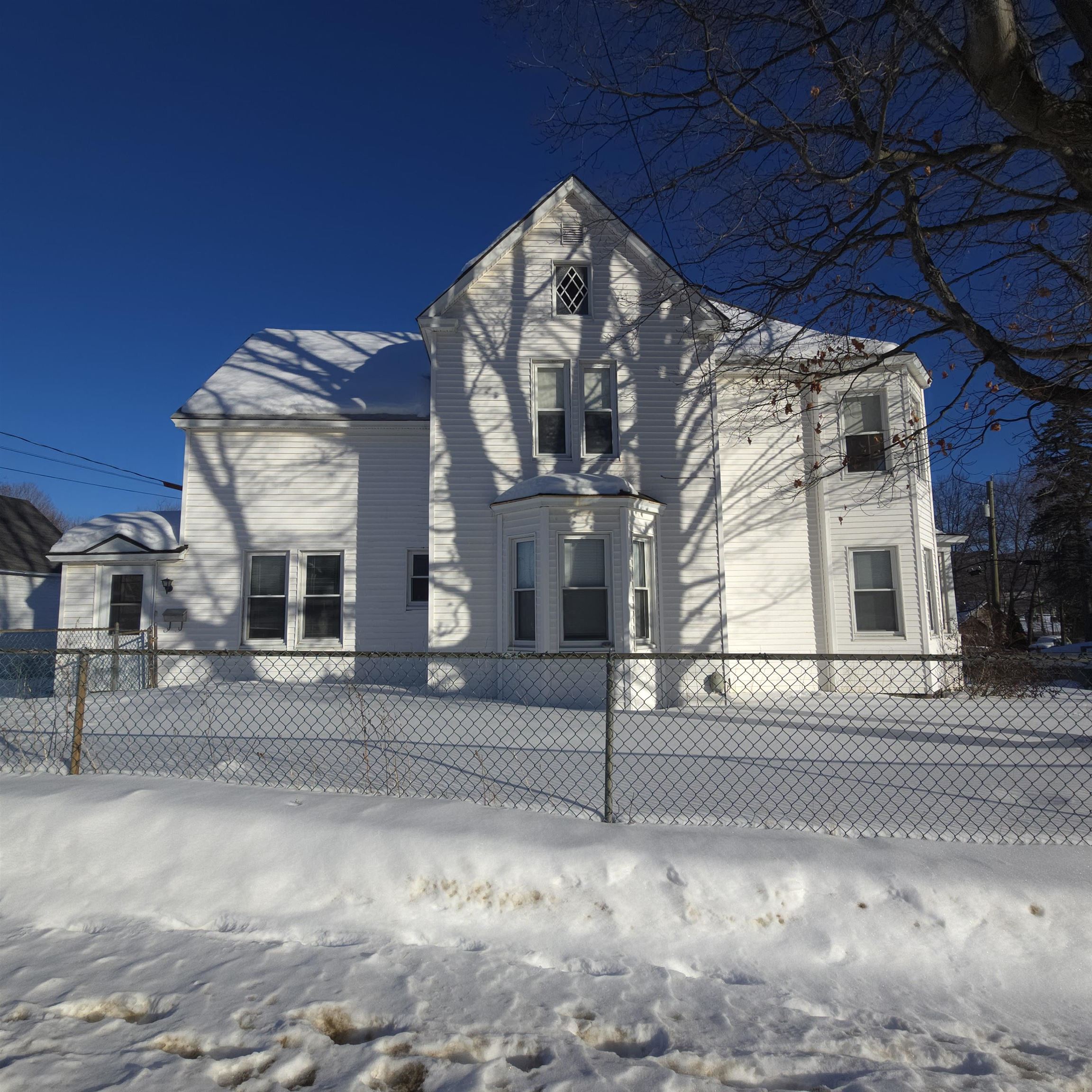 44 7th Street Berlin, NH 03570 - Photo 10 of 41