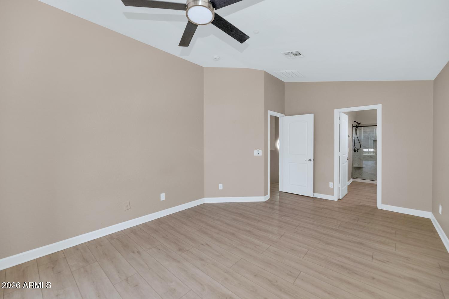2150 West Alameda Road, Unit 2245 Phoenix, AZ 85085 - Photo 13 of 24 En-suite