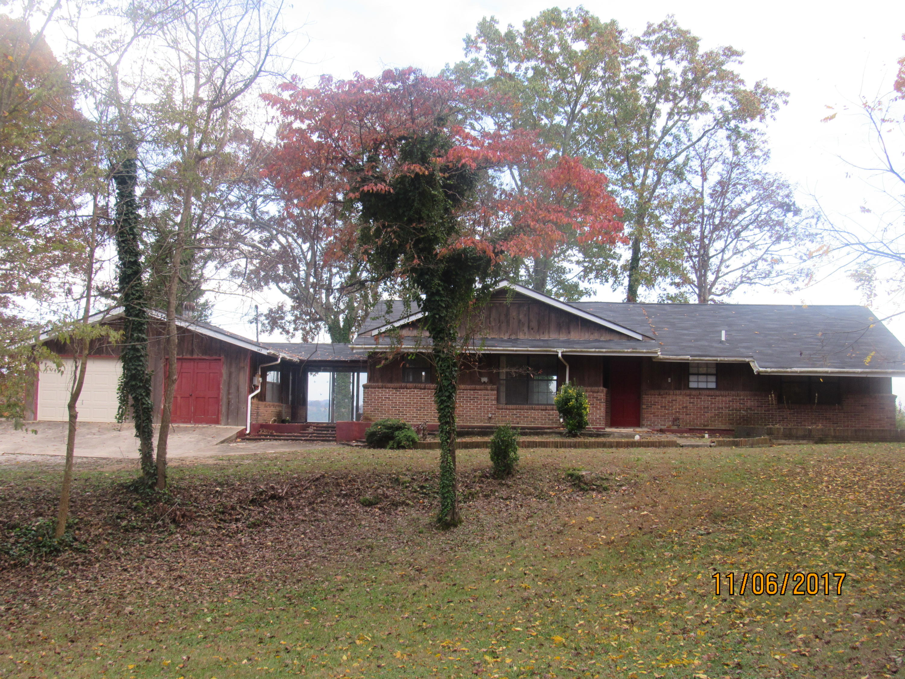 142 Rebel Road Harriman, TN 37748 - Photo 3 of 37 IMG_0920