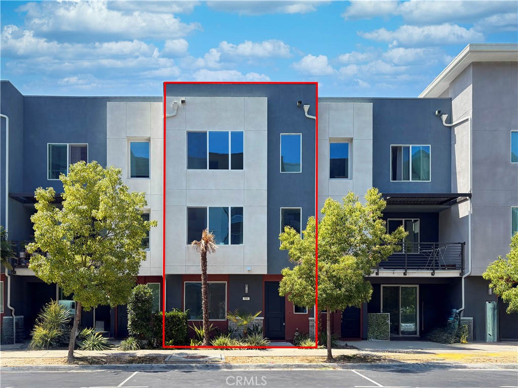 185 Steely Irvine, CA 92614 - Photo 1 of 28 a front view of a building