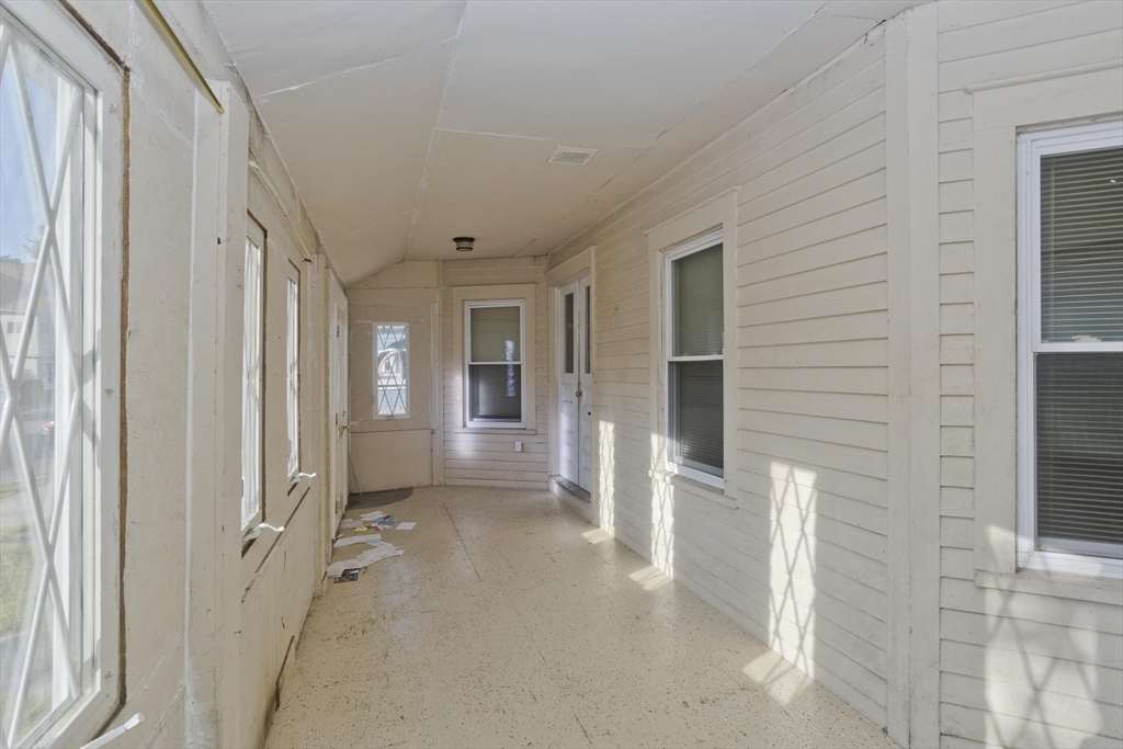 116 Amherst Street Springfield, MA 01109 - Photo 6 of 40 Gallery Image 6