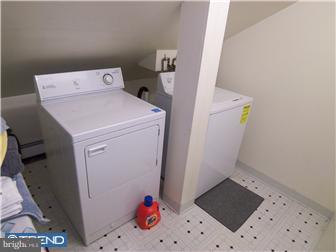 9313 Andover Road Philadelphia, PA 19114 - Photo 11 of 12 Laundry Room