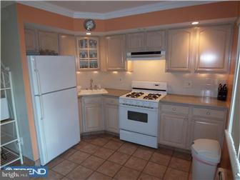 9313 Andover Road Philadelphia, PA 19114 - Photo 4 of 12 Kitchen
