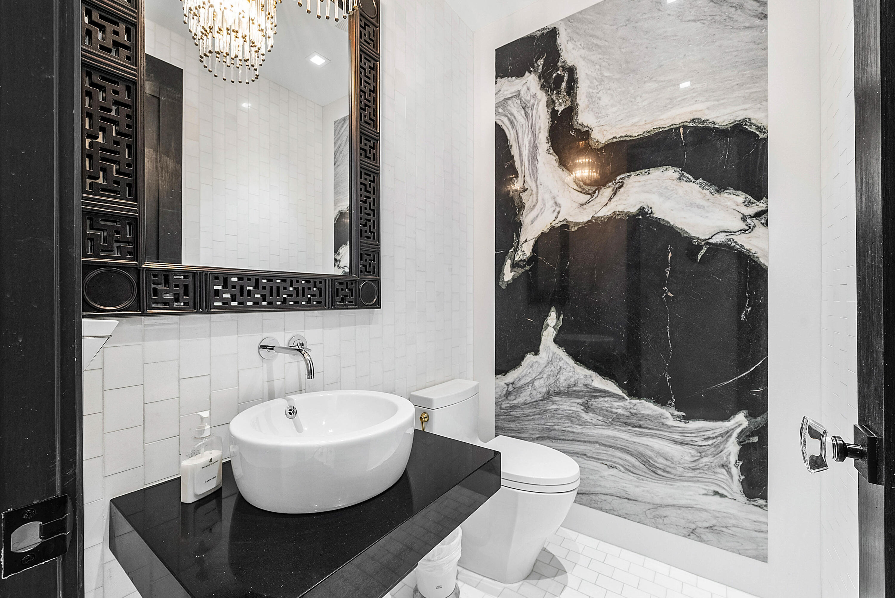 896 Northeast Mulberry Drive Boca Raton, FL 33487 - Photo 20 of 75 Powder Bath